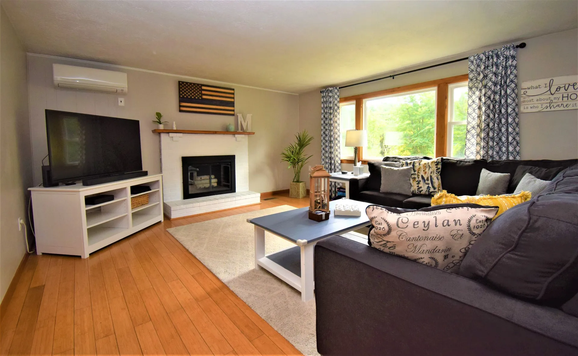 16 Clement Avenue Kingston NH 03848