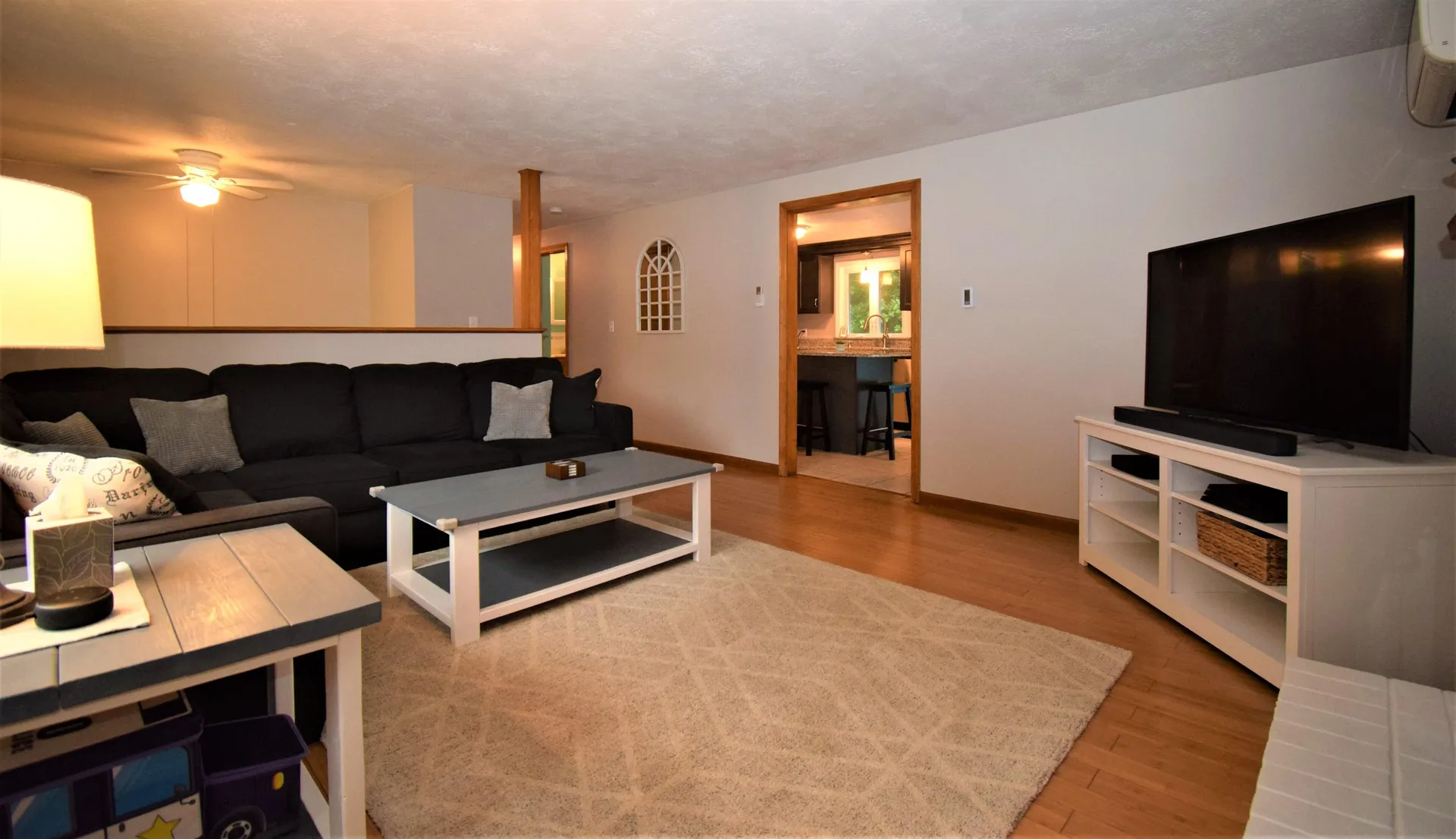 16 Clement Avenue Kingston NH 03848