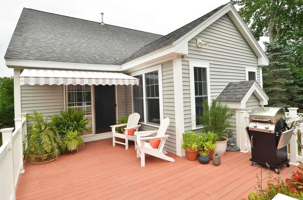 44 Emerald Lane Dover NH 03820