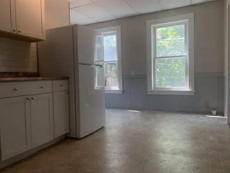 5 Pleasant Street Rochester NH 03867