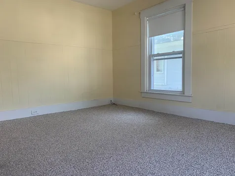 5 Pleasant Street Rochester NH 03867