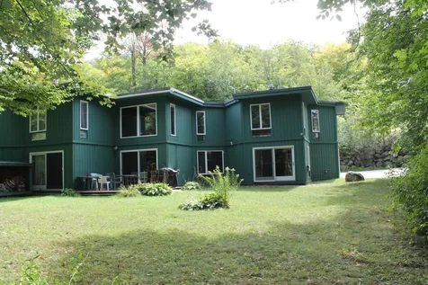 7 Sam's Way Lincoln NH 03251