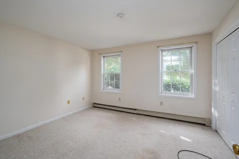 20 Magnolia Lane Laconia NH 03246