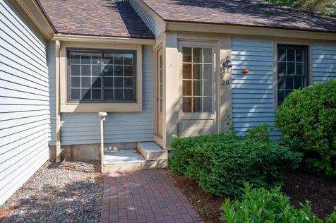 20 Magnolia Lane Laconia NH 03246
