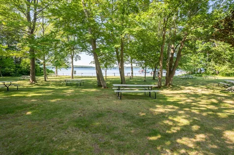 20 Magnolia Lane Laconia NH 03246