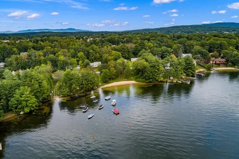 20 Magnolia Lane Laconia NH 03246
