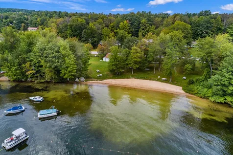 20 Magnolia Lane Laconia NH 03246