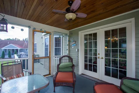 2 Thresher Road Nashua NH 03063