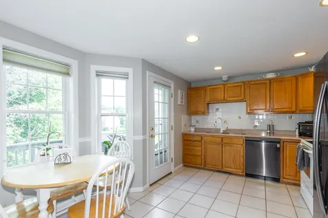 2 Thresher Road Nashua NH 03063