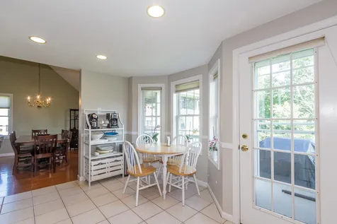 2 Thresher Road Nashua NH 03063