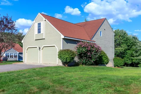 2 Thresher Road Nashua NH 03063