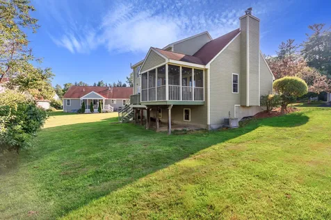 2 Thresher Road Nashua NH 03063