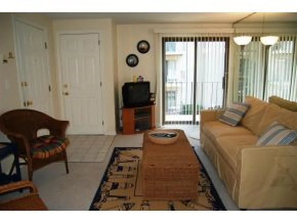 461 Ocean Boulevard Hampton NH 03842