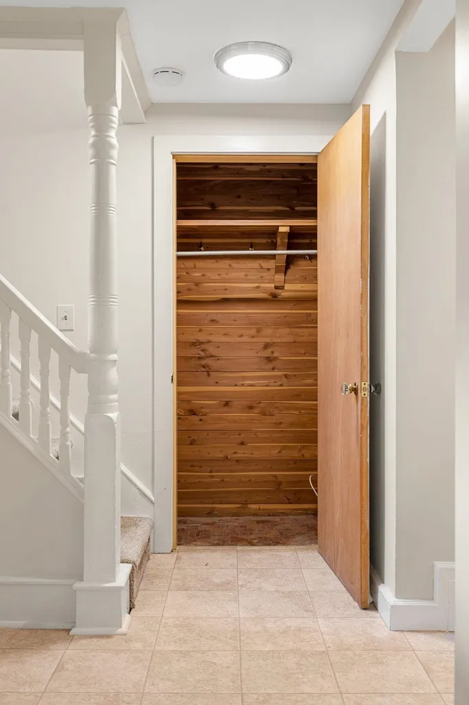 8 Pennichuck Street Nashua NH 03064