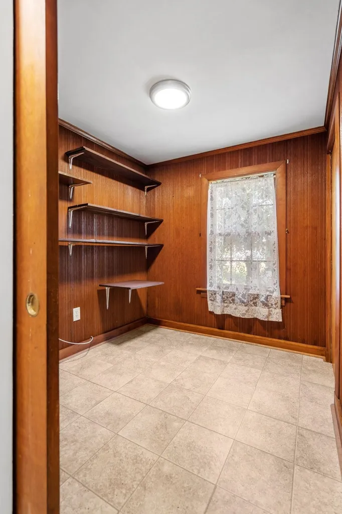 8 Pennichuck Street Nashua NH 03064