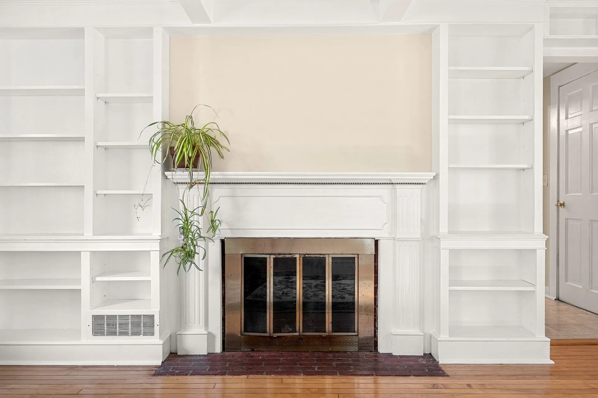 8 Pennichuck Street Nashua NH 03064