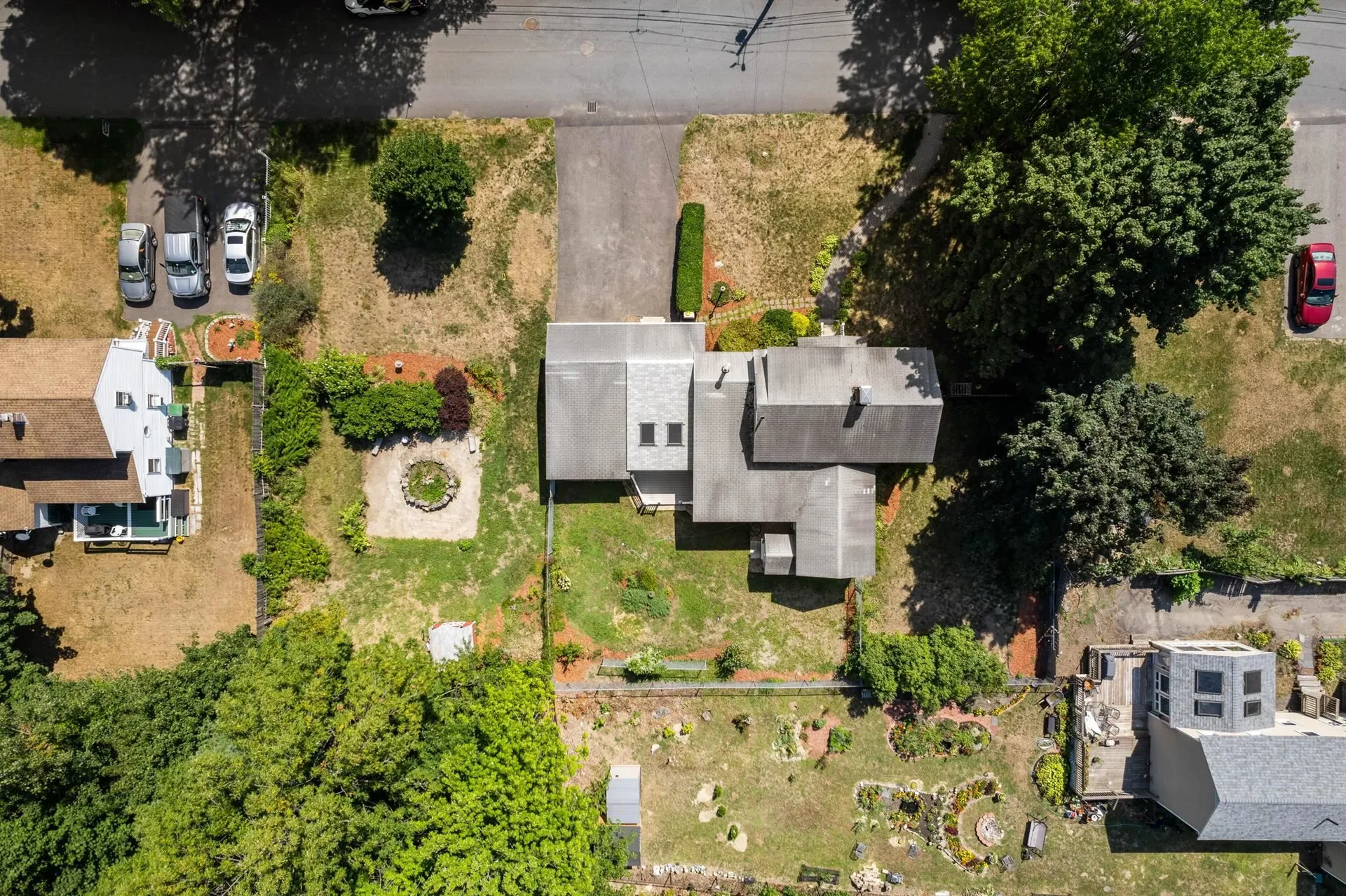 8 Pennichuck Street Nashua NH 03064
