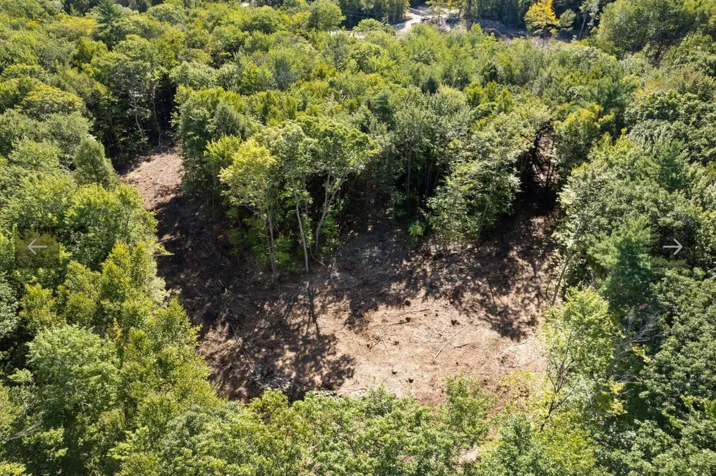 17 Mccarron Road Deerfield NH 03037
