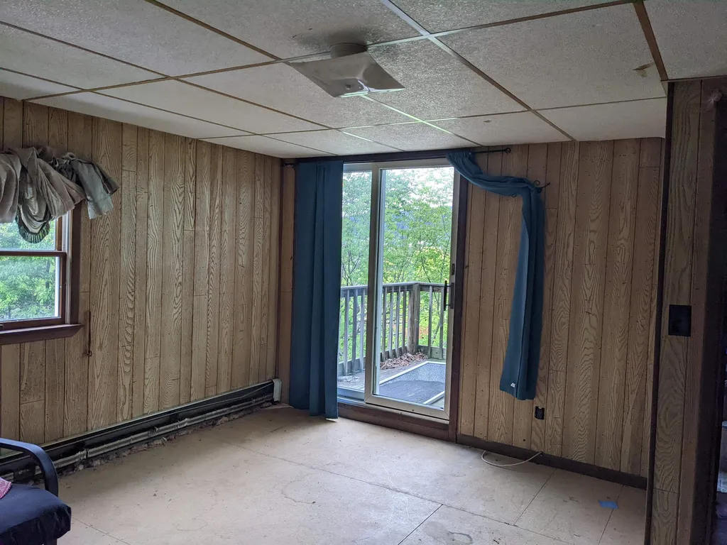 671 Western Avenue Berlin NH 03570-1026