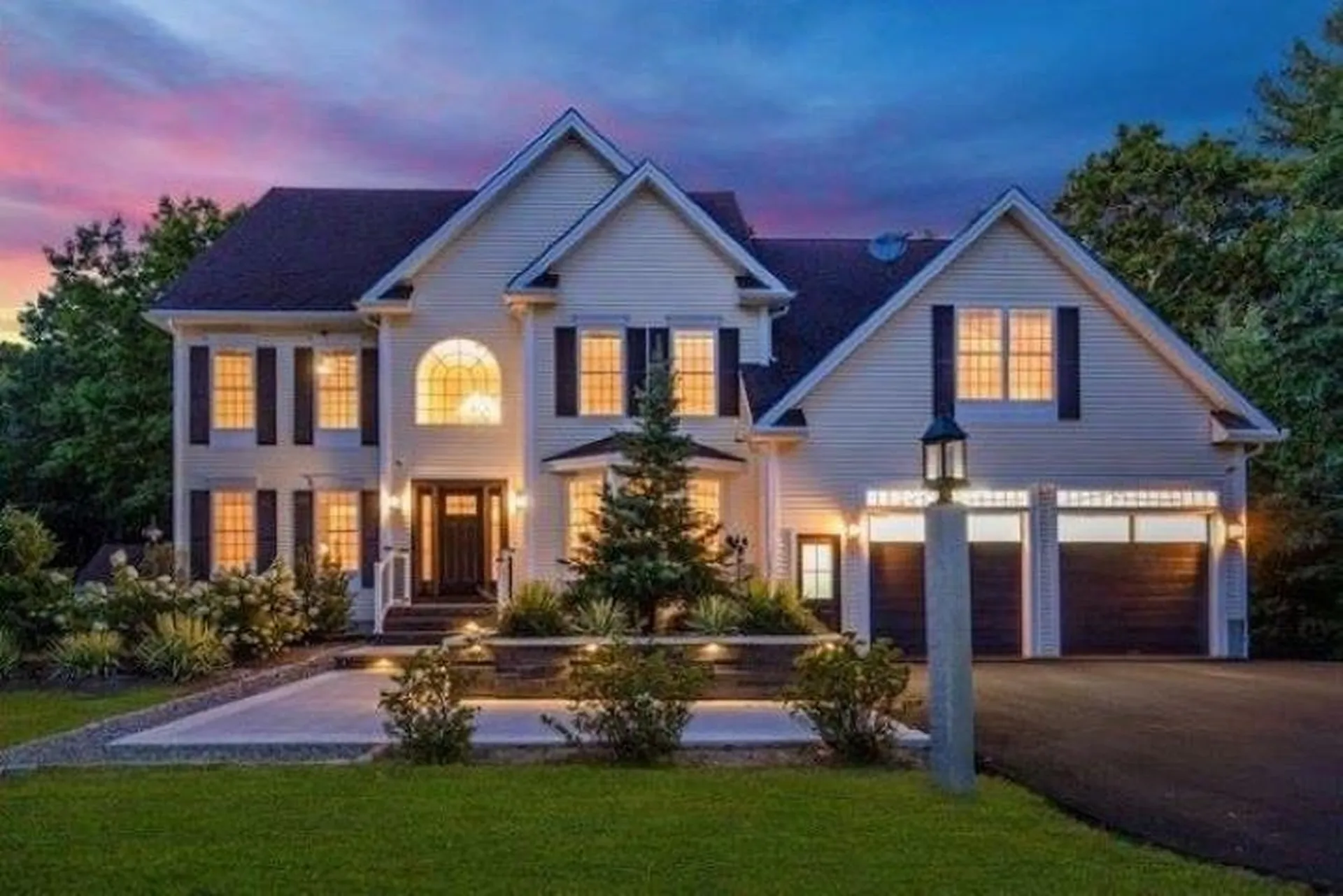 18 Mulberry Lane Pelham NH 03076