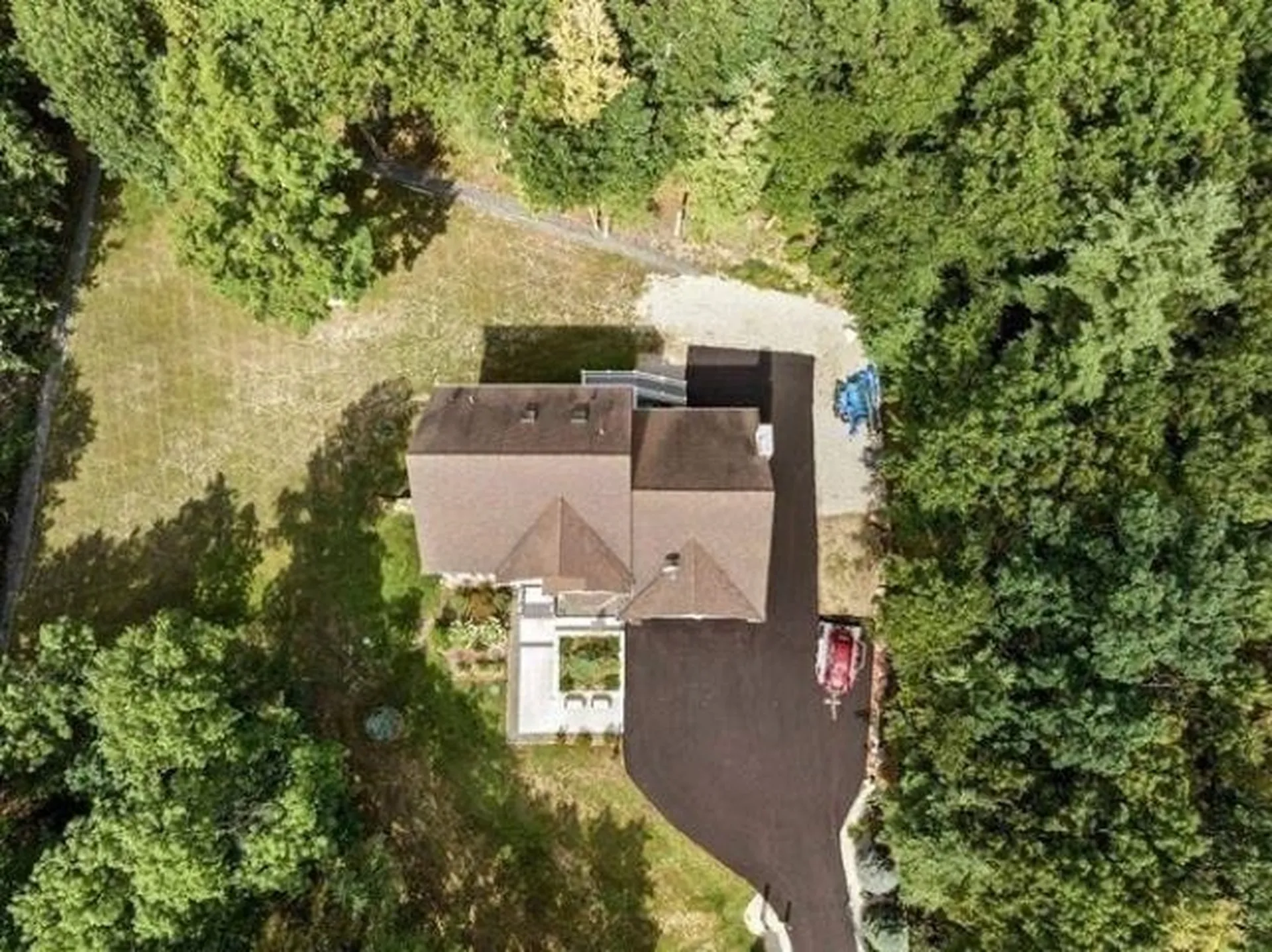 18 Mulberry Lane Pelham NH 03076