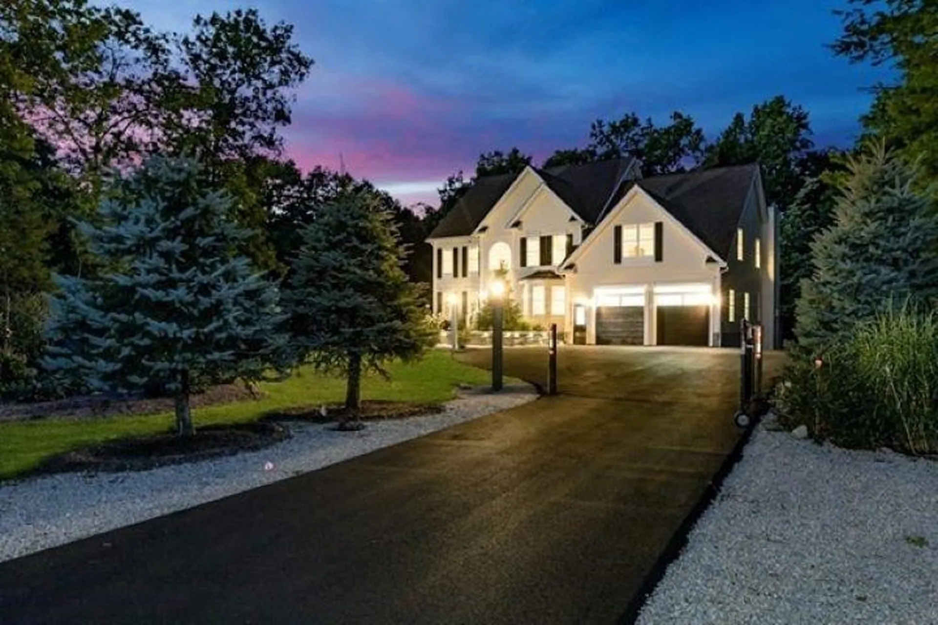 18 Mulberry Lane Pelham NH 03076