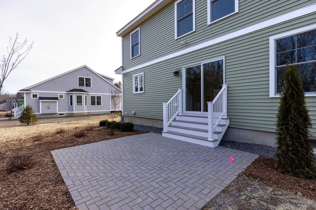 14 Sage Drive Hampton NH 03842