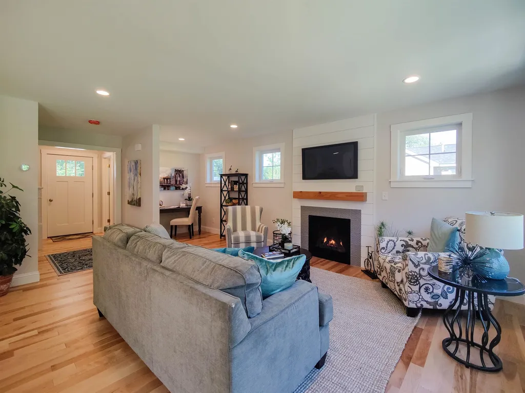 14 Sage Drive Hampton NH 03842