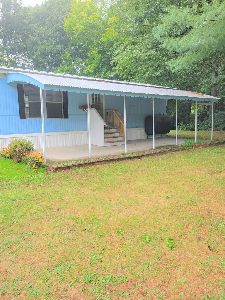 1 Eric Place Claremont NH 03743