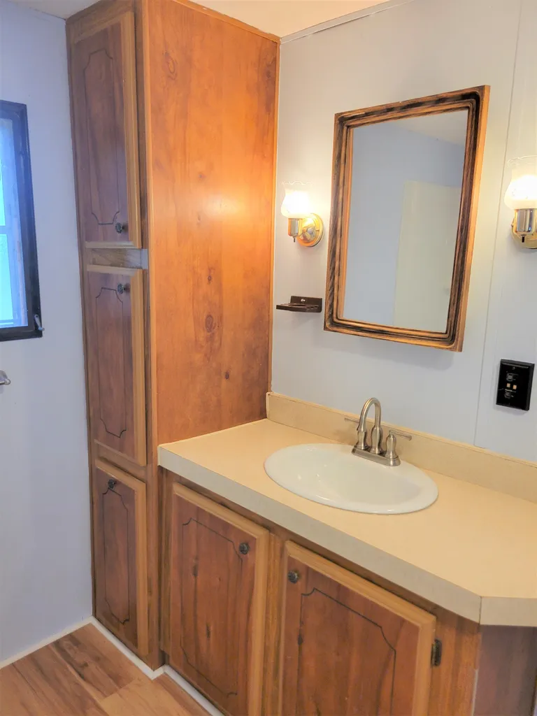1 Eric Place Claremont NH 03743