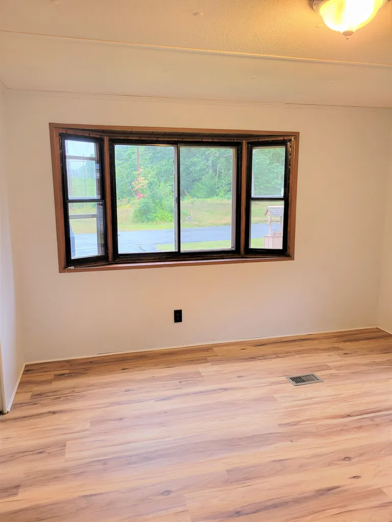 1 Eric Place Claremont NH 03743