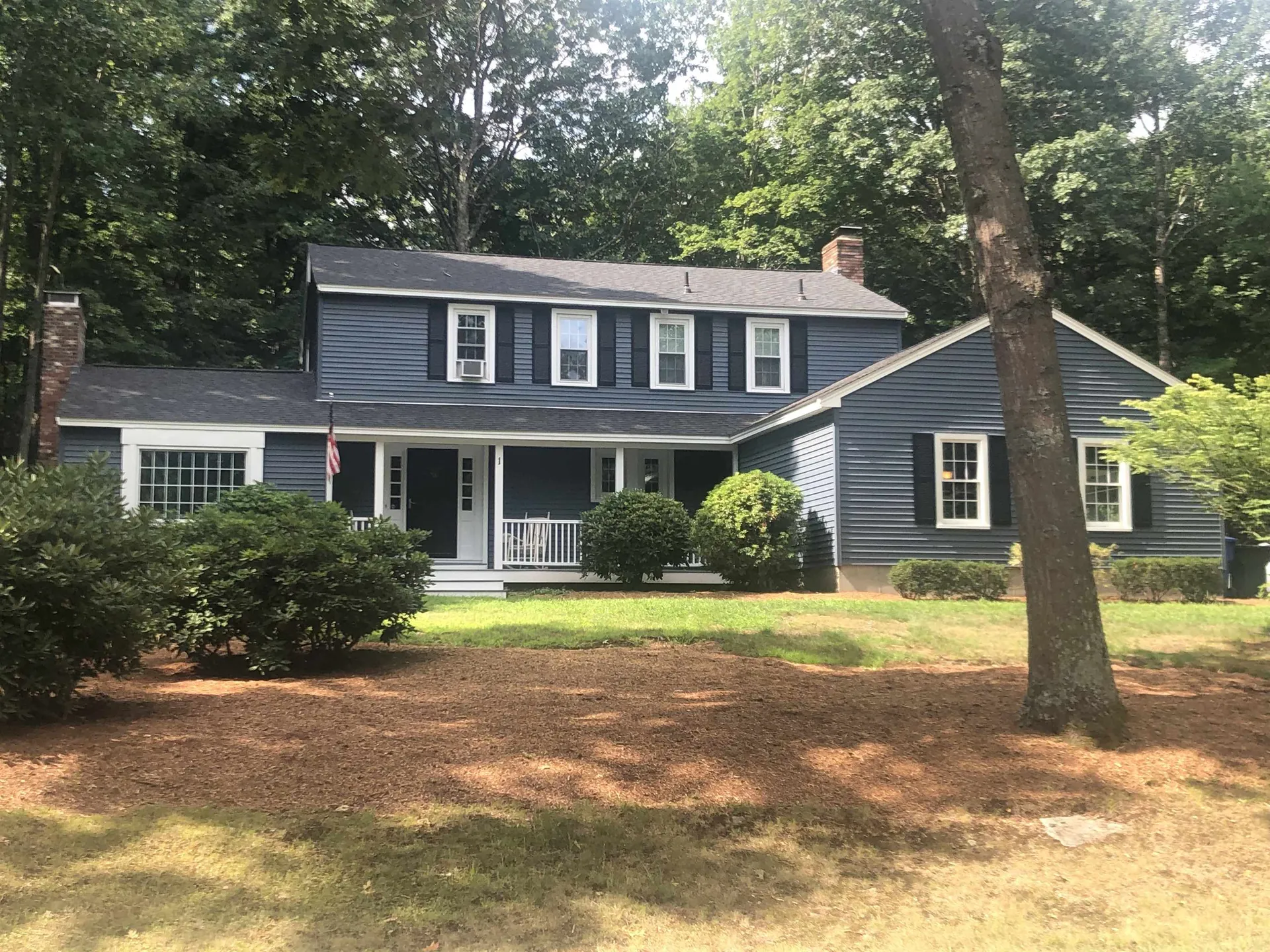 1 King Charles Drive Londonderry NH 03053