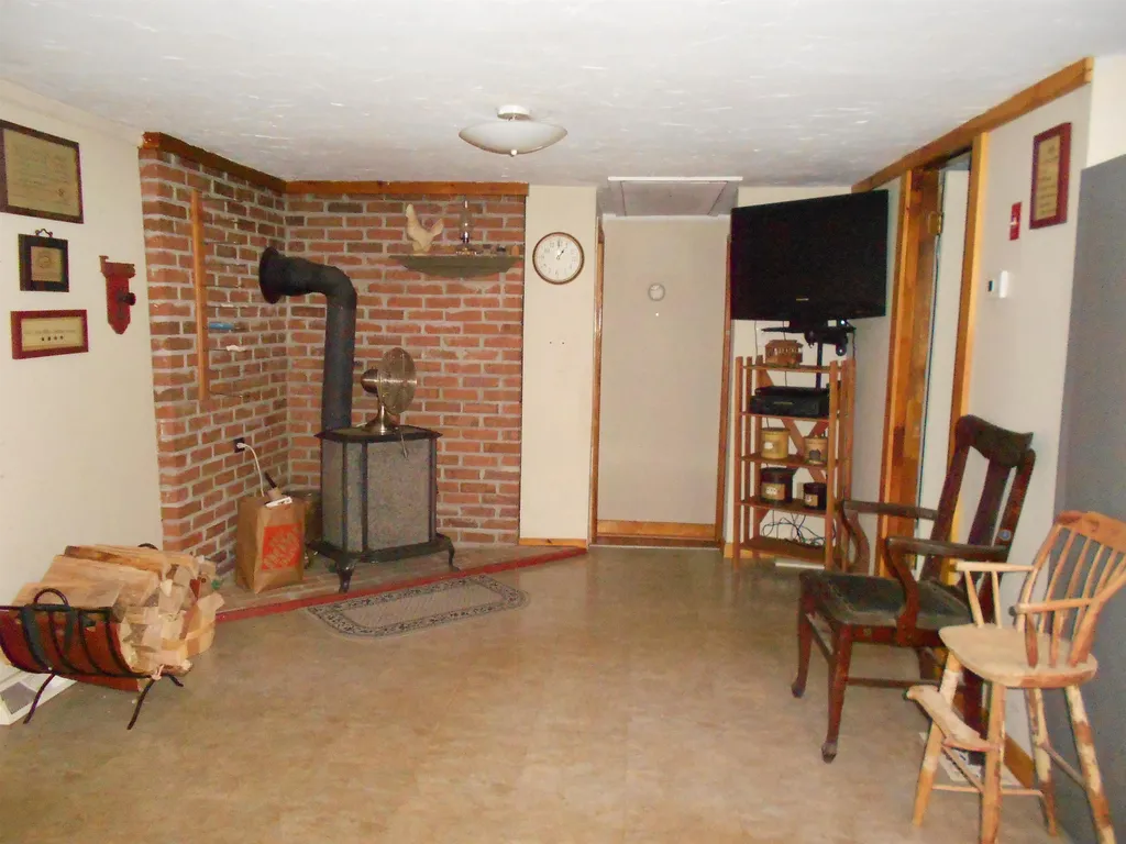22 Fox Drive Gilmanton NH 03237