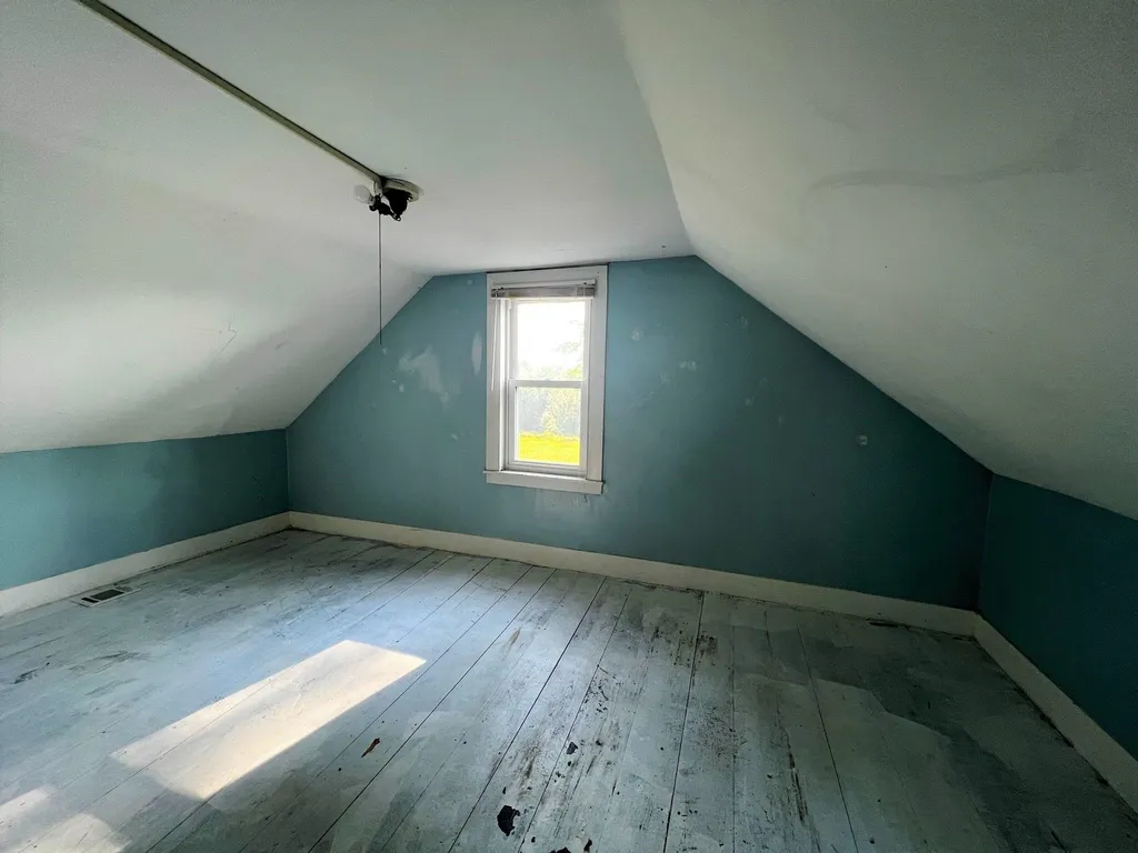 15 Evans Road Rochester NH 03867