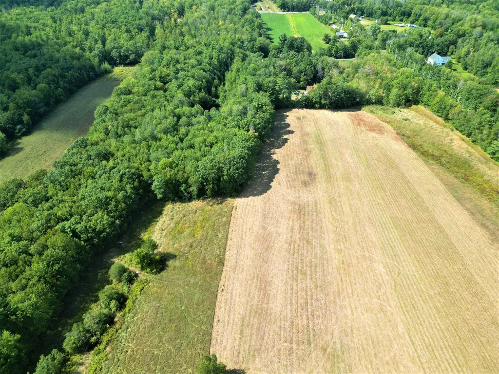 15 Evans Road Rochester NH 03867