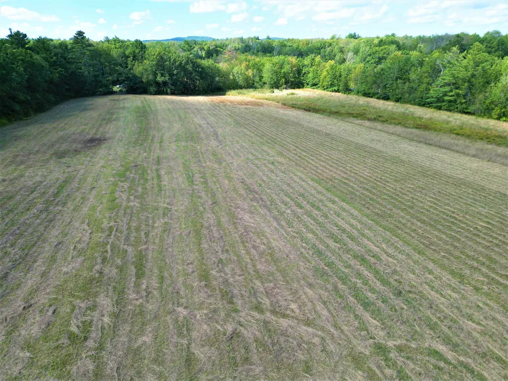 15 Evans Road Rochester NH 03867