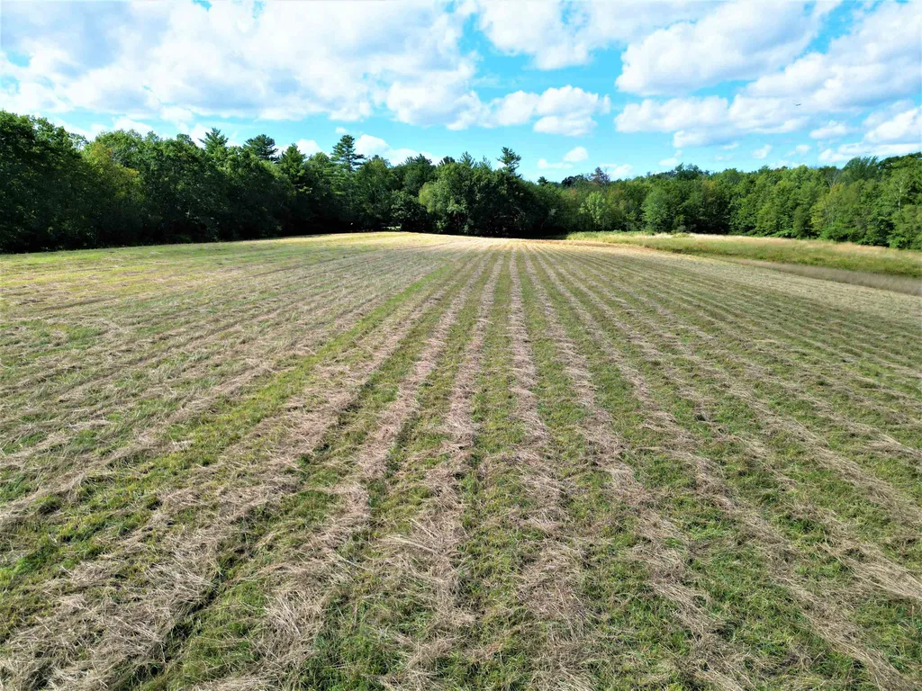 15 Evans Road Rochester NH 03867