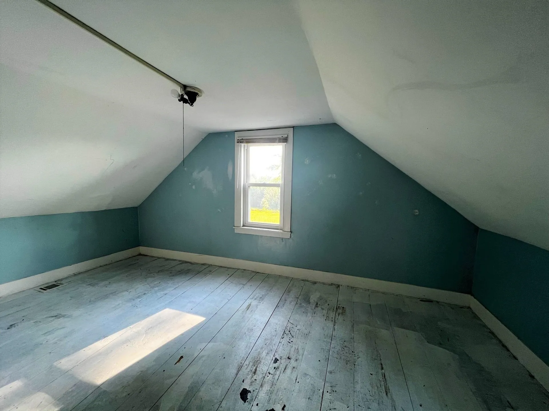 15 Evans Road Rochester NH 03867
