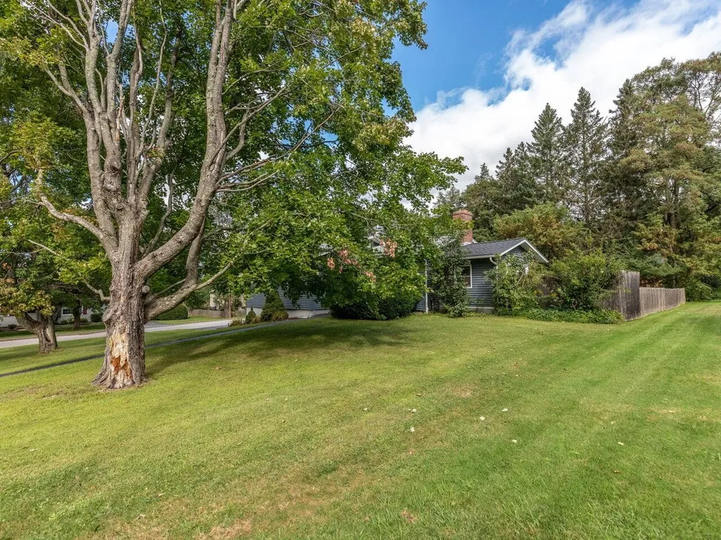 159 Hickory Hill Road Williston VT 05495