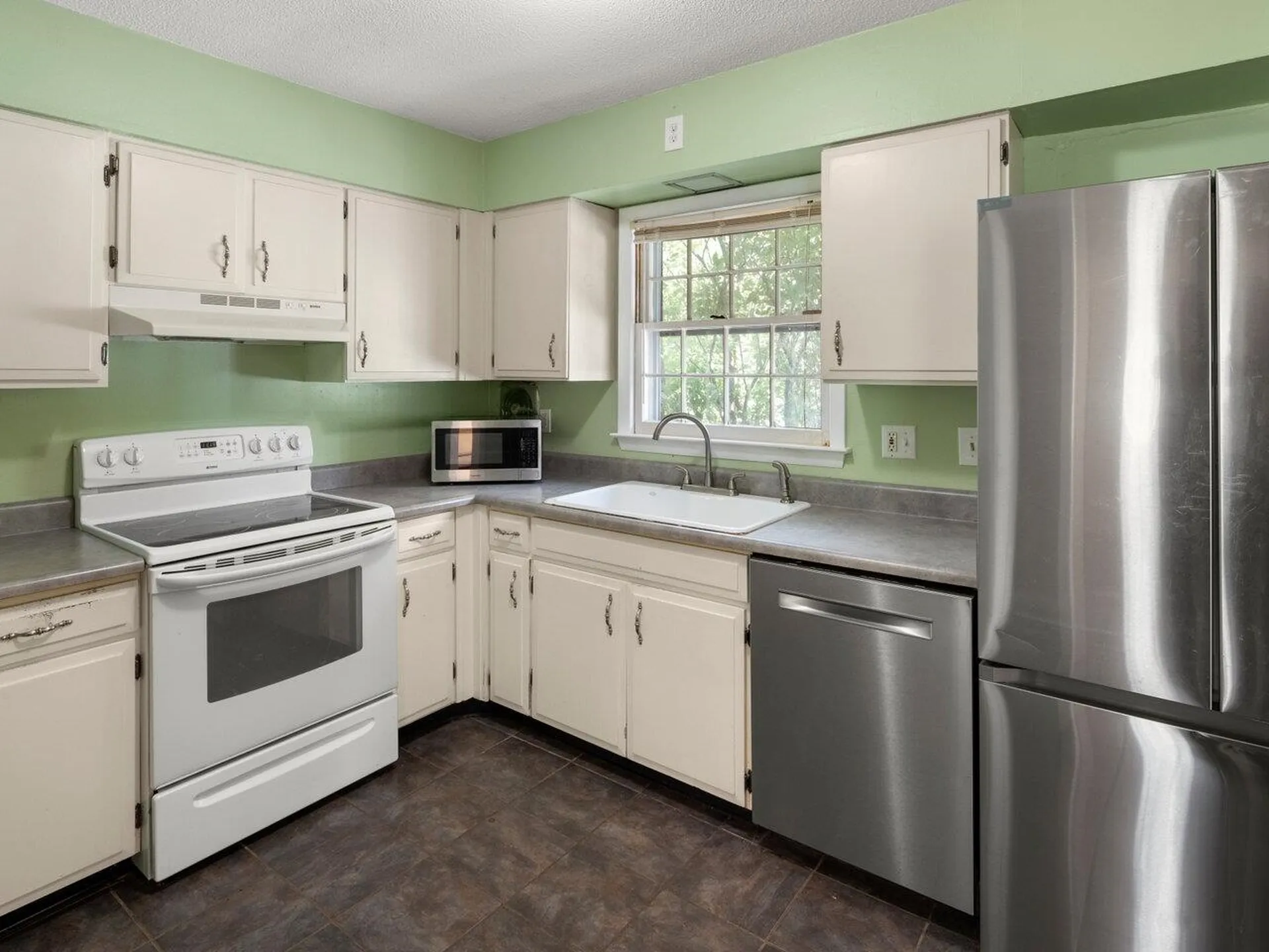 159 Hickory Hill Road Williston VT 05495