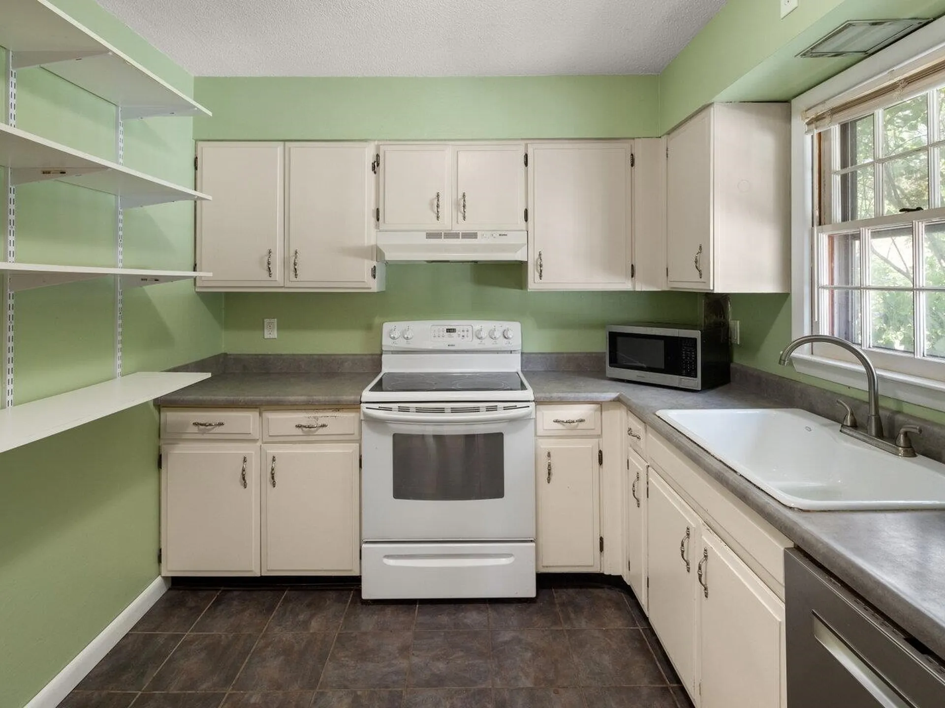 159 Hickory Hill Road Williston VT 05495
