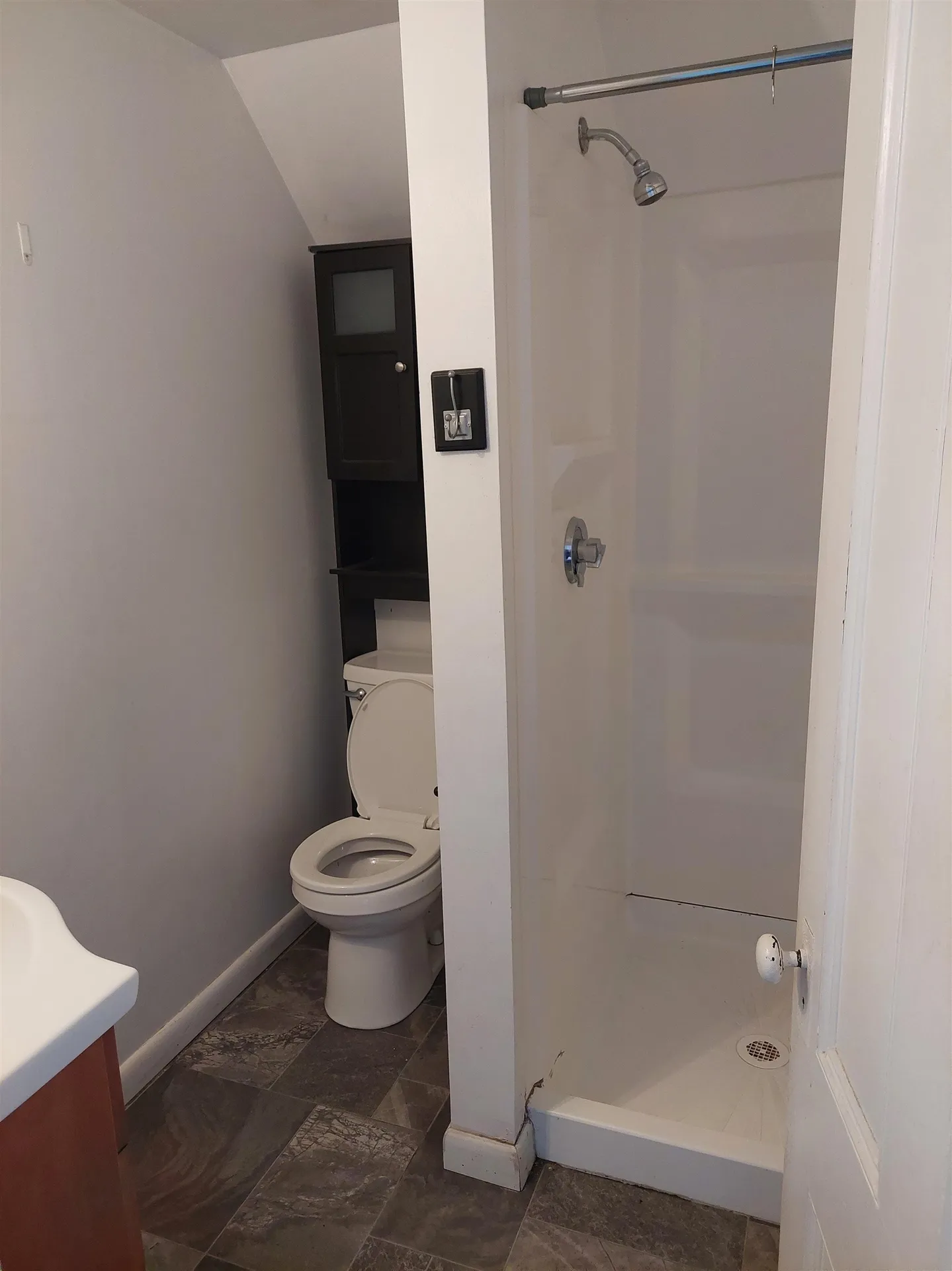 16 Oak Street Rockingham VT 05101
