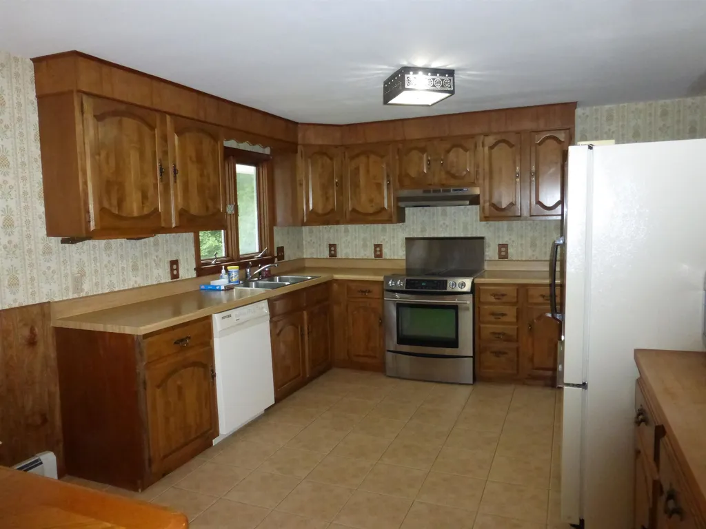 668 N Pembroke Road Pembroke NH 03275