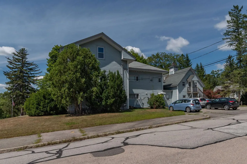 514 Hanover Street Manchester NH 03104
