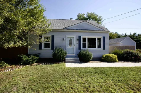 455 Rockland Avenue Manchester NH 03102