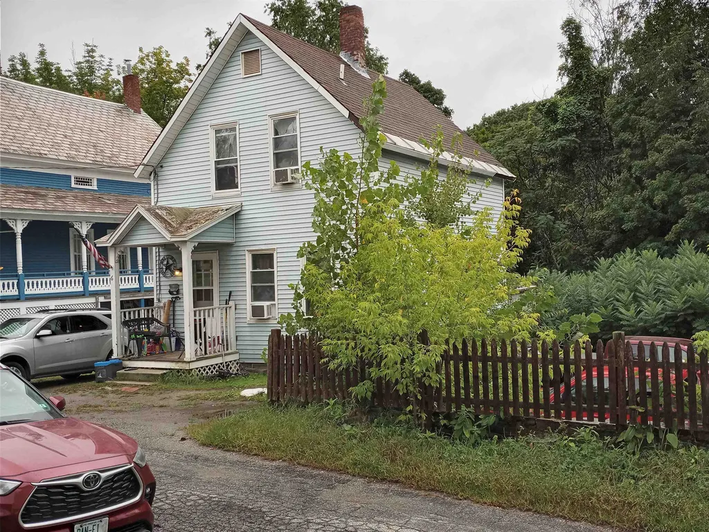6 Burke Street Claremont NH 03743