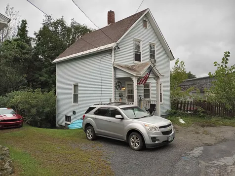 6 Burke Street Claremont NH 03743