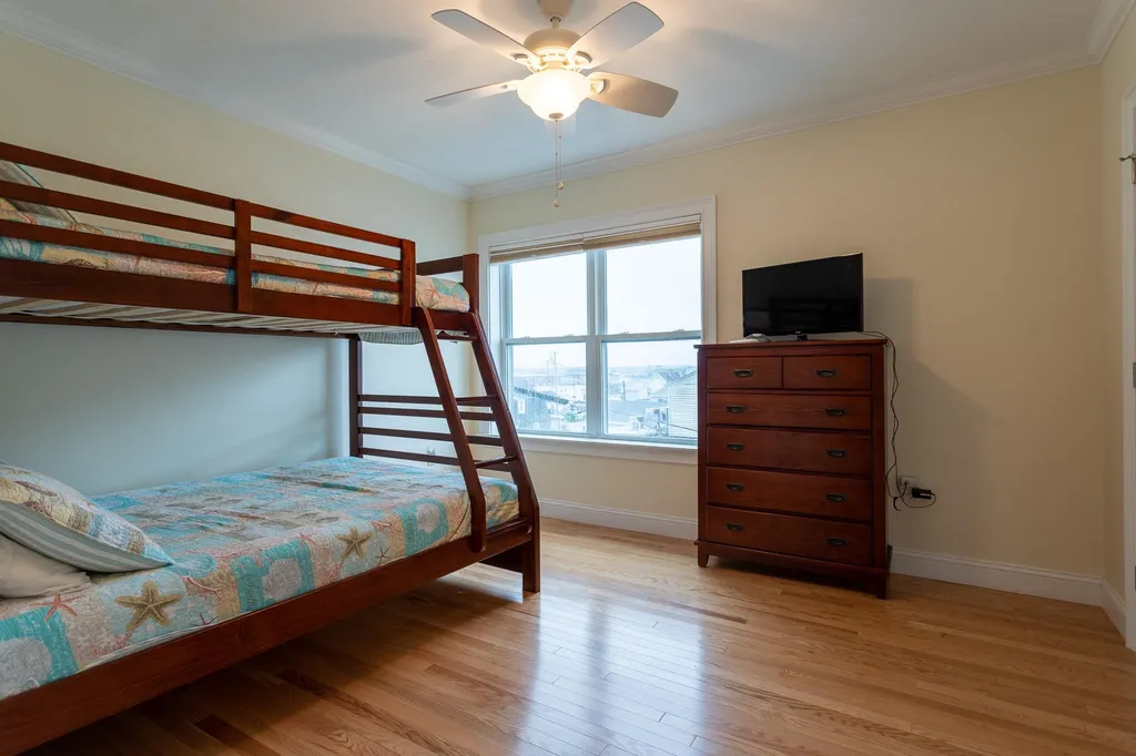 83 Ocean Boulevard Hampton NH 03842