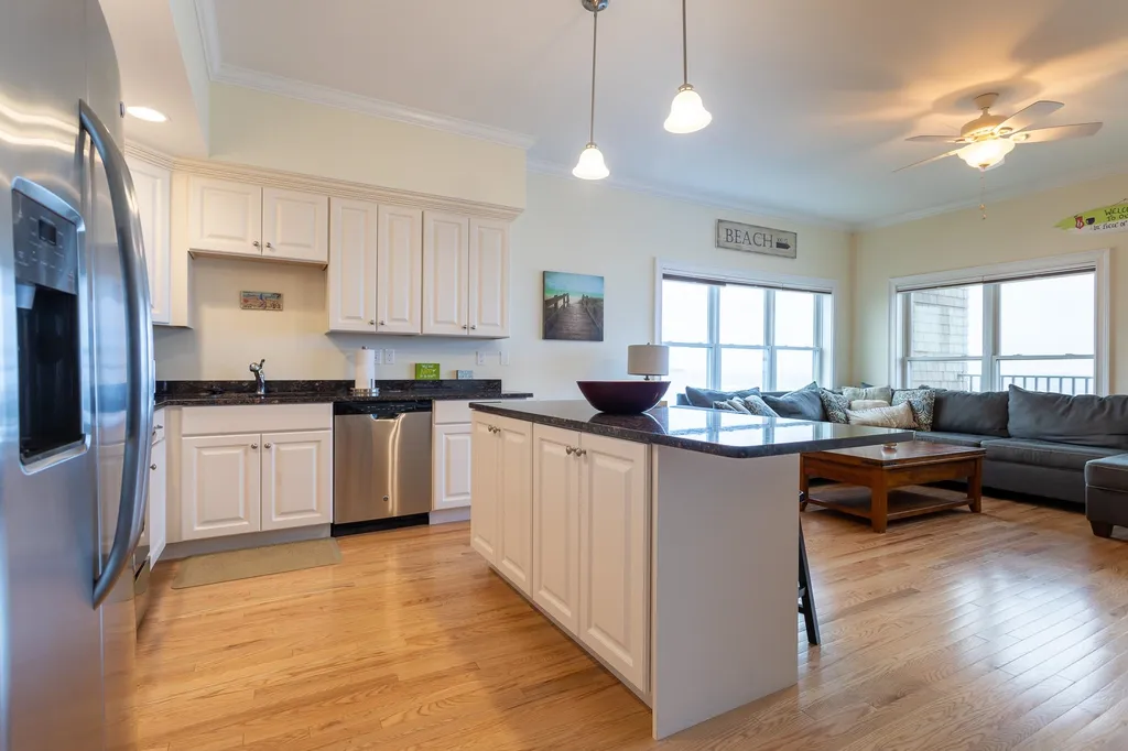 83 Ocean Boulevard Hampton NH 03842