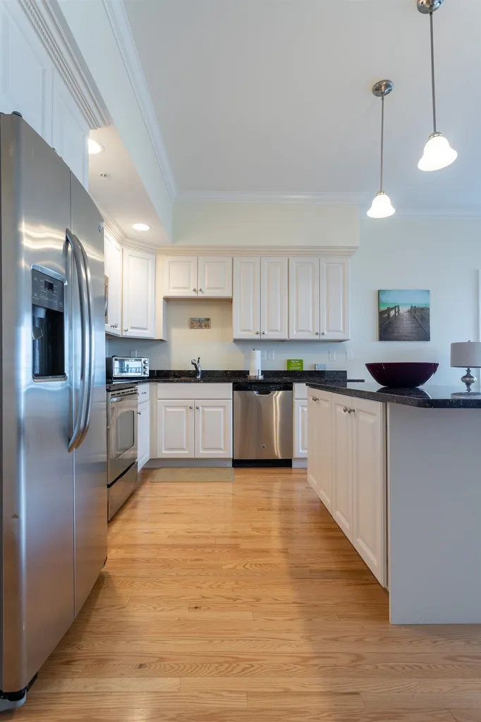 83 Ocean Boulevard Hampton NH 03842